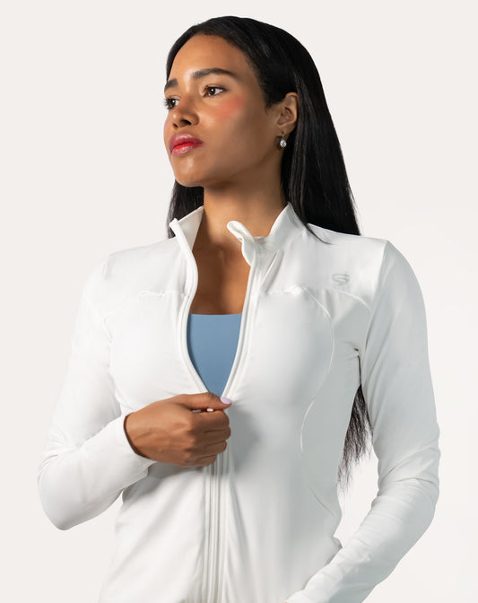 Arctic white gym jacket for women, front three-quarter view with zip being adjusted
